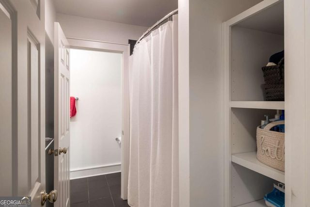385 Woodward Way, Athens, GA 30606