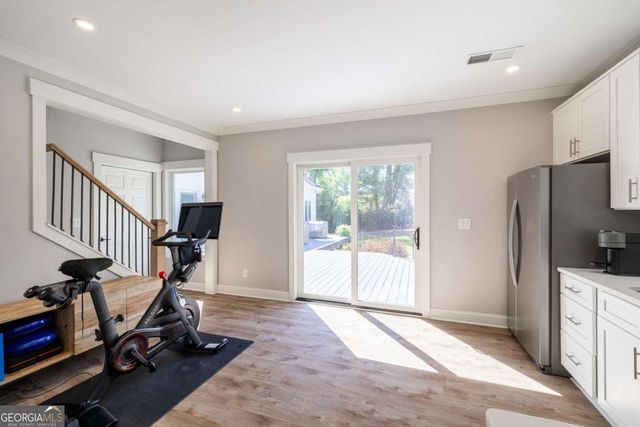 385 Woodward Way, Athens, GA 30606