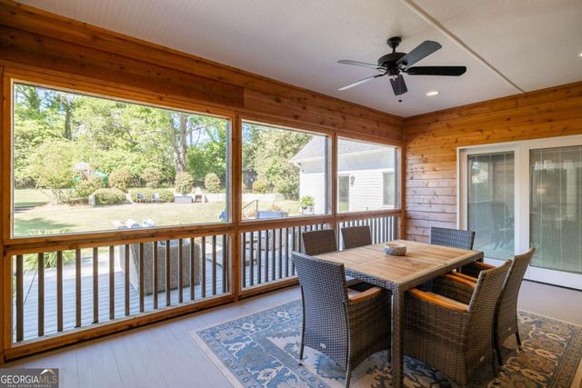 385 Woodward Way, Athens, GA 30606