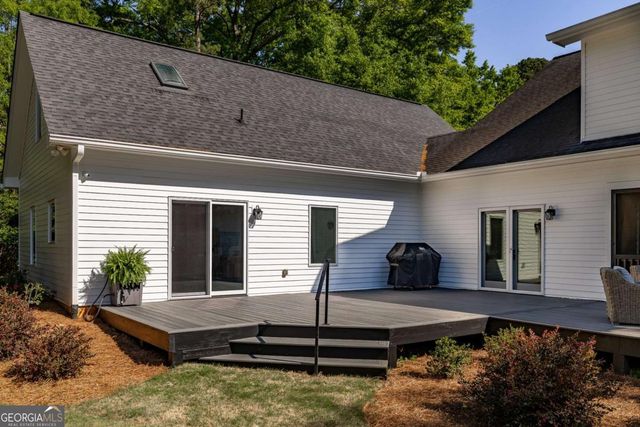 385 Woodward Way, Athens, GA 30606