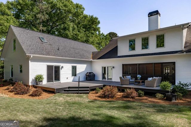 385 Woodward Way, Athens, GA 30606