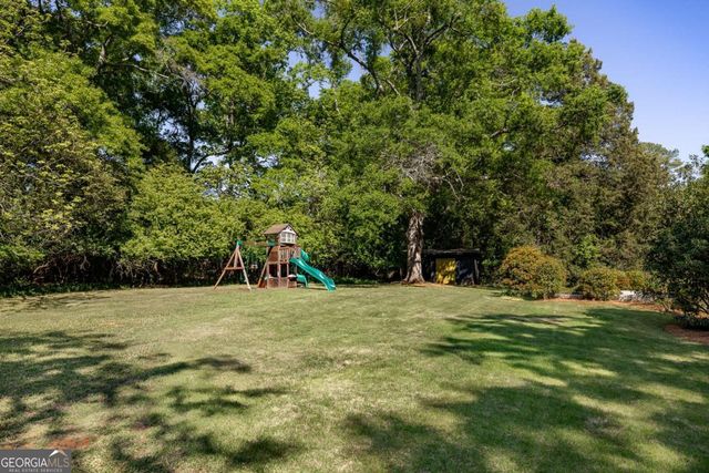 385 Woodward Way, Athens, GA 30606