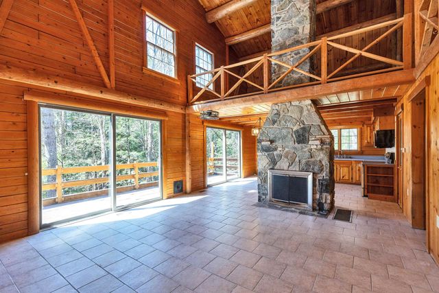 33 Woods Crossing Road, Rindge, NH 03461