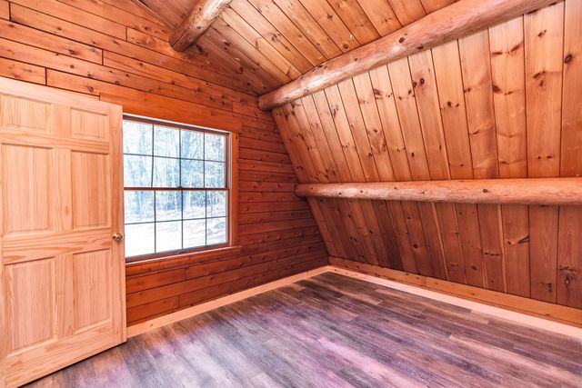 33 Woods Crossing Road, Rindge, NH 03461
