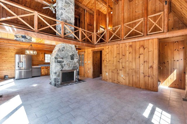 33 Woods Crossing Road, Rindge, NH 03461
