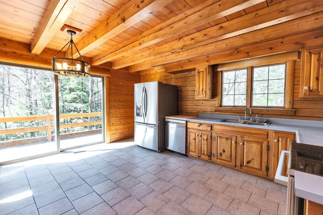 33 Woods Crossing Road, Rindge, NH 03461