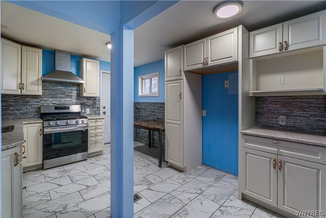 1960 Genesee Street, Buffalo, NY 14211