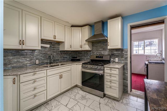 1960 Genesee Street, Buffalo, NY 14211