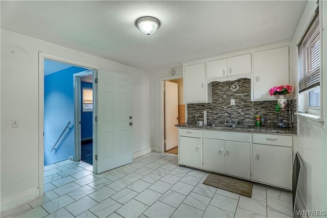 1960 Genesee Street, Buffalo, NY 14211