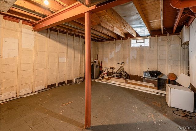 1960 Genesee Street, Buffalo, NY 14211