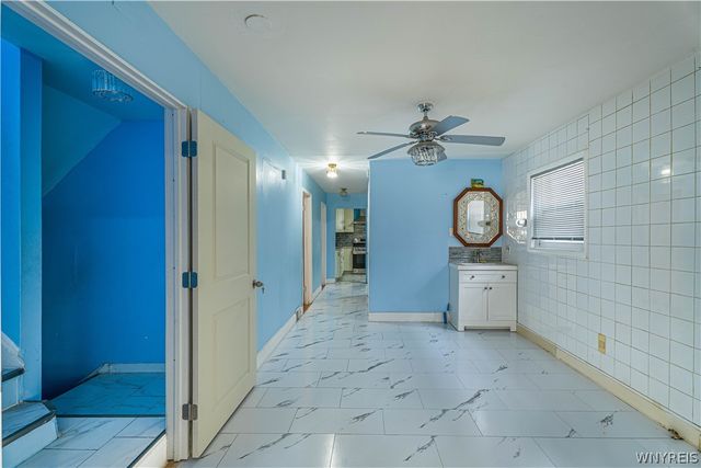 1960 Genesee Street, Buffalo, NY 14211