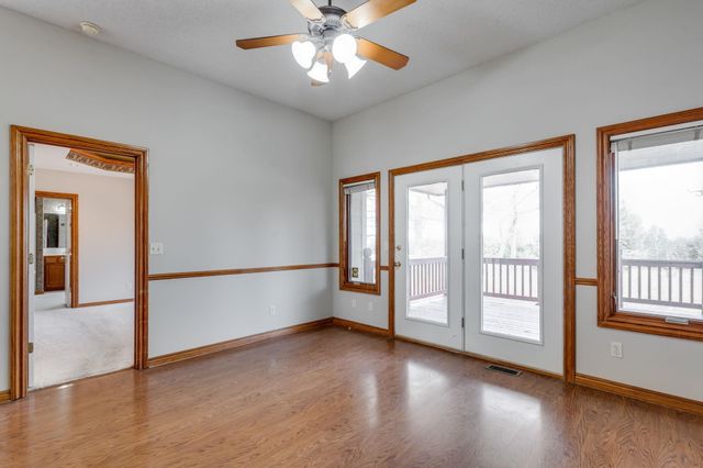 8602 W SHADOW LAKES ST., Wichita, KS 67205