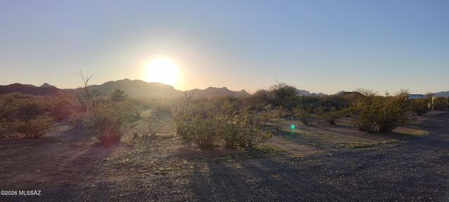 18565 W McClean Road, Marana, AZ 85653