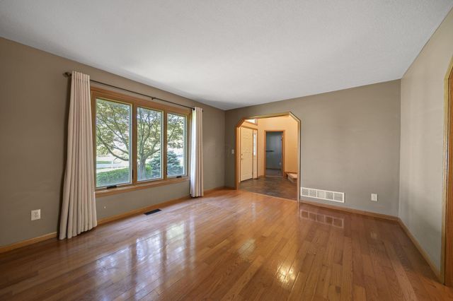 13187 Brandon Circle, Pickerington, OH 43147