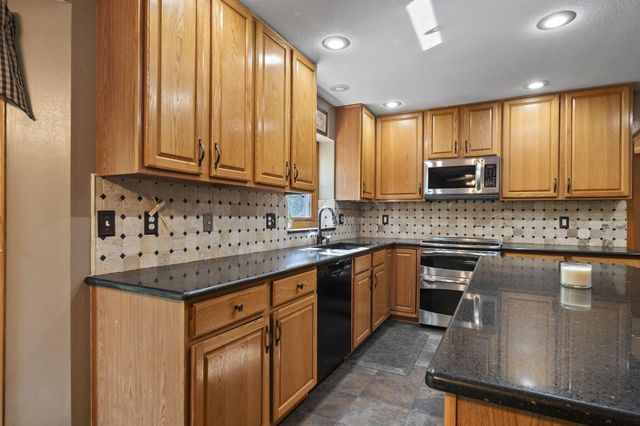 13187 Brandon Circle, Pickerington, OH 43147
