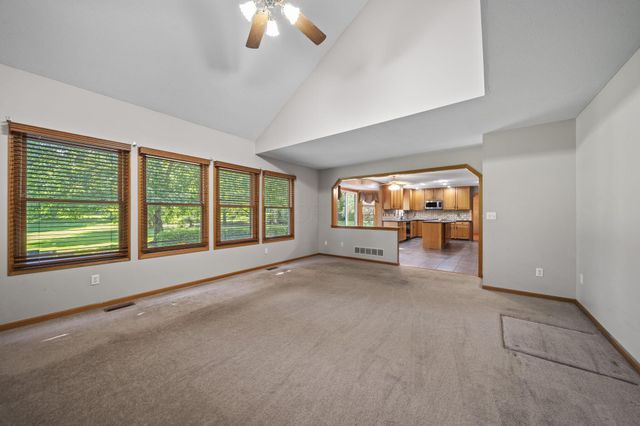 13187 Brandon Circle, Pickerington, OH 43147