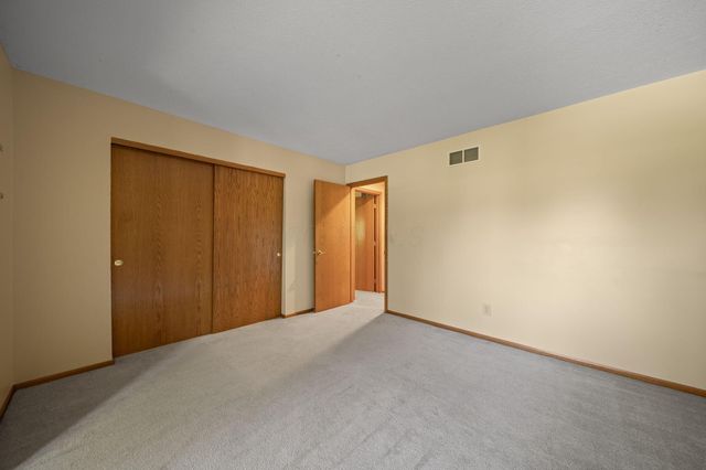 13187 Brandon Circle, Pickerington, OH 43147