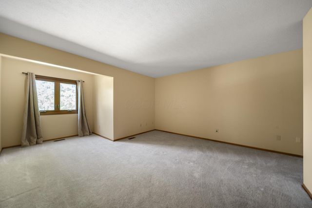 13187 Brandon Circle, Pickerington, OH 43147