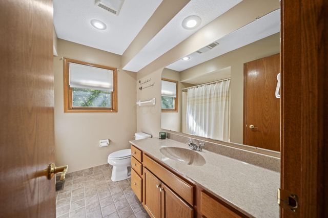 13187 Brandon Circle, Pickerington, OH 43147