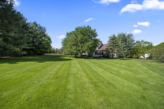 13187 Brandon Circle, Pickerington, OH 43147