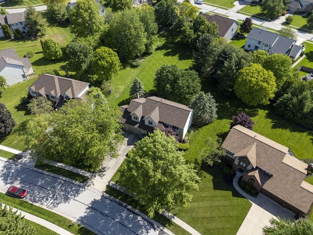 13187 Brandon Circle, Pickerington, OH 43147