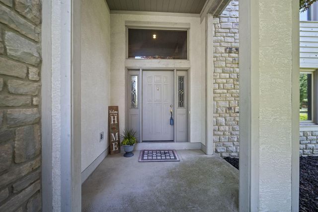 13187 Brandon Circle, Pickerington, OH 43147