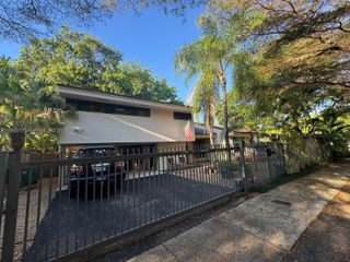 1753 Nocatee Dr, Miami, FL 33133