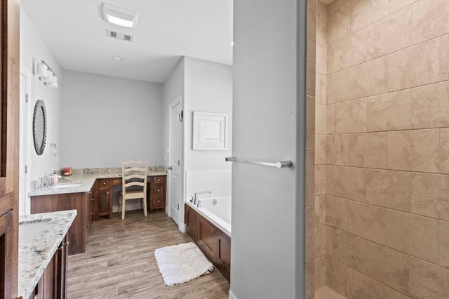 445 Bryant Blvd, Bridge City, TX 77611