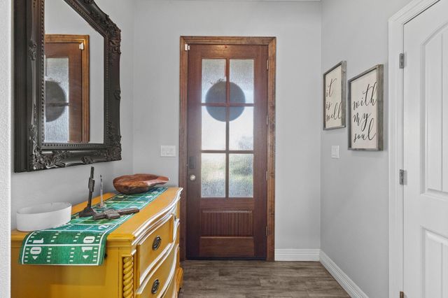 445 Bryant Blvd, Bridge City, TX 77611