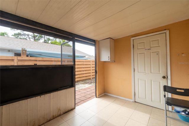 2227 BENSON STREET, Sarasota, FL 34231