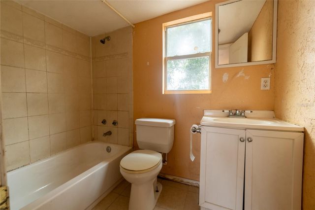2227 BENSON STREET, Sarasota, FL 34231