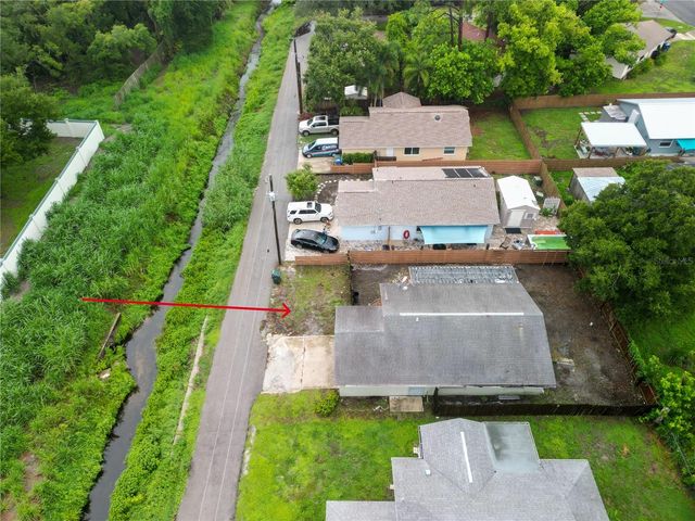 2227 BENSON STREET, Sarasota, FL 34231