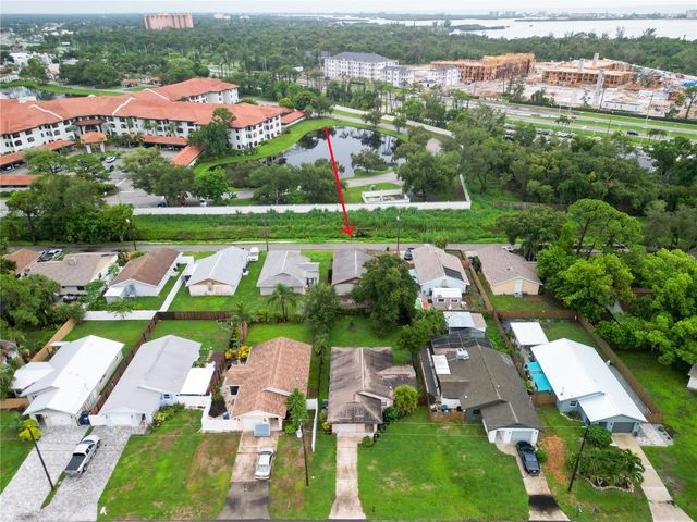 2227 BENSON STREET, Sarasota, FL 34231
