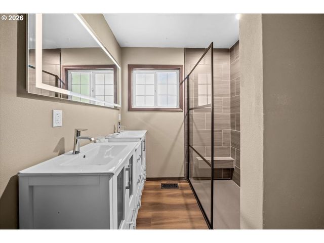 115 Ne 188TH Ave, Gresham, OR 97230