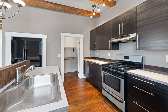 13 Goshen Road, Bradford, VT 05033