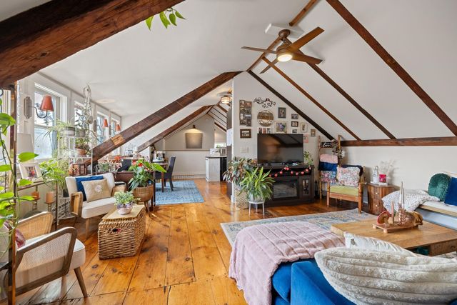 13 Goshen Road, Bradford, VT 05033