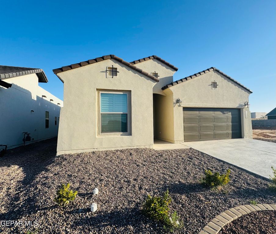 13988 SUMMER HAIL Avenue, El Paso, TX 79928