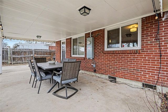 2532 S Quitman Street, Denver, CO 80219