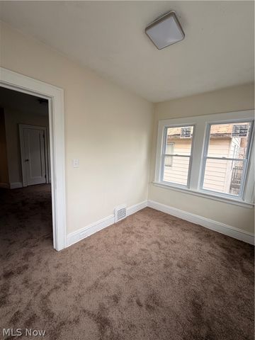 1333 E 142nd Street, East Cleveland, OH 44112