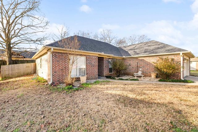 350 Meadow Creek Drive, Haskell, AR 72015