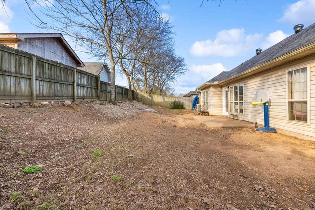 350 Meadow Creek Drive, Haskell, AR 72015