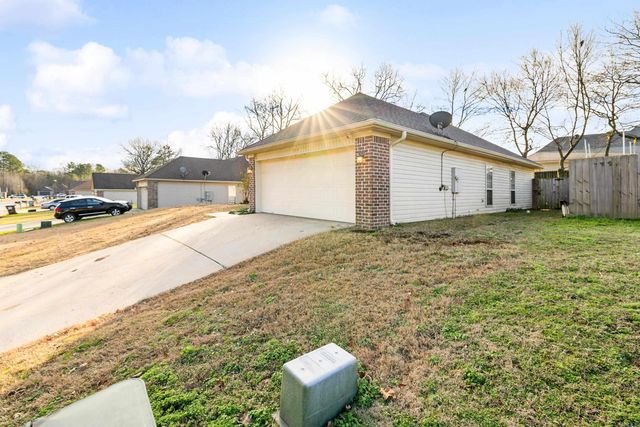 350 Meadow Creek Drive, Haskell, AR 72015