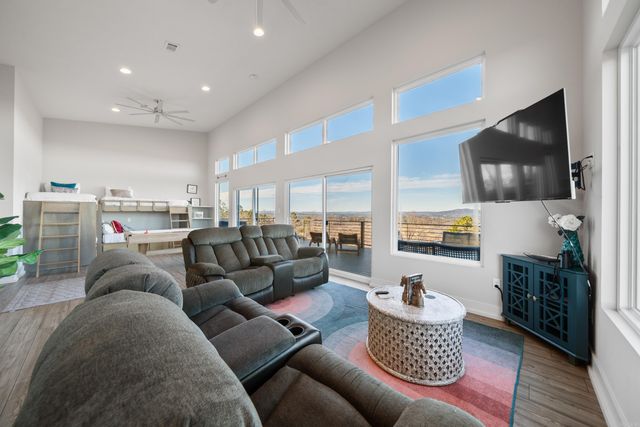 117 E Riante, Hot Springs, AR 71913