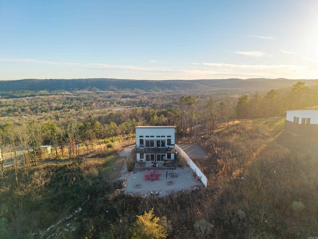 117 E Riante, Hot Springs, AR 71913