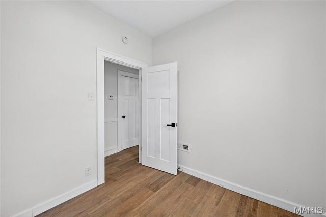 5803 S Kingshighway Boulevard 1N, St Louis, MO 63109