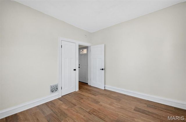 5803 S Kingshighway Boulevard 1N, St Louis, MO 63109