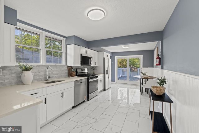 131 WATKINS AVE, Woodbury, NJ 08096