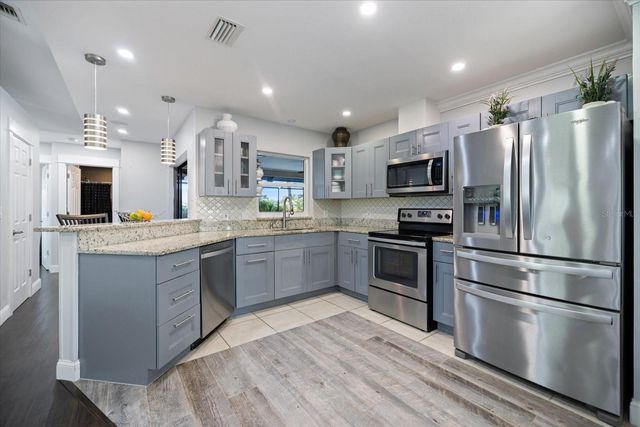 1627 DEL MONTE COURT, Venice, FL 34293