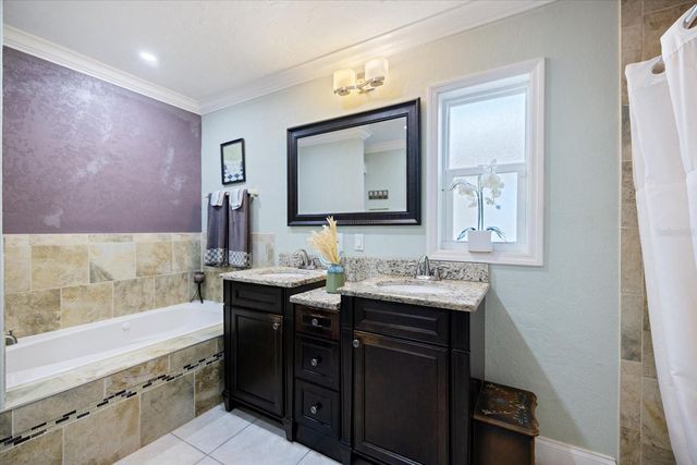 1627 DEL MONTE COURT, Venice, FL 34293