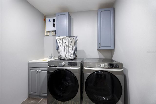 1627 DEL MONTE COURT, Venice, FL 34293